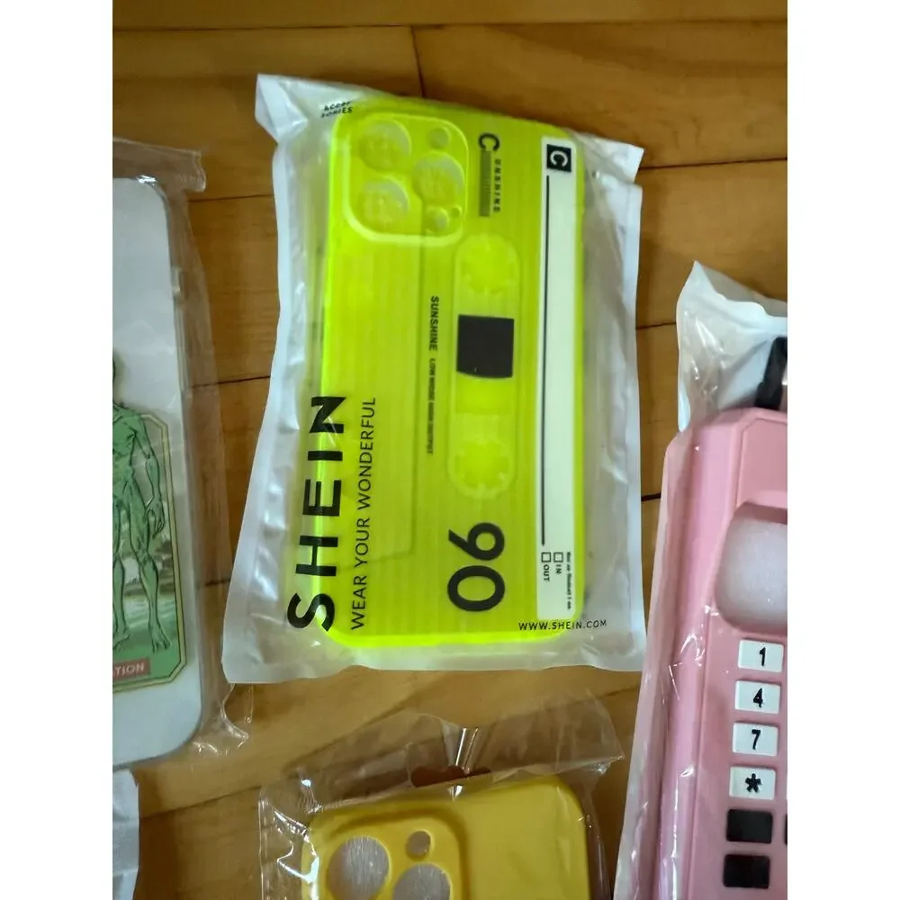 NEW IPhone 13 Pro Max phone case bundle colorful fun‎